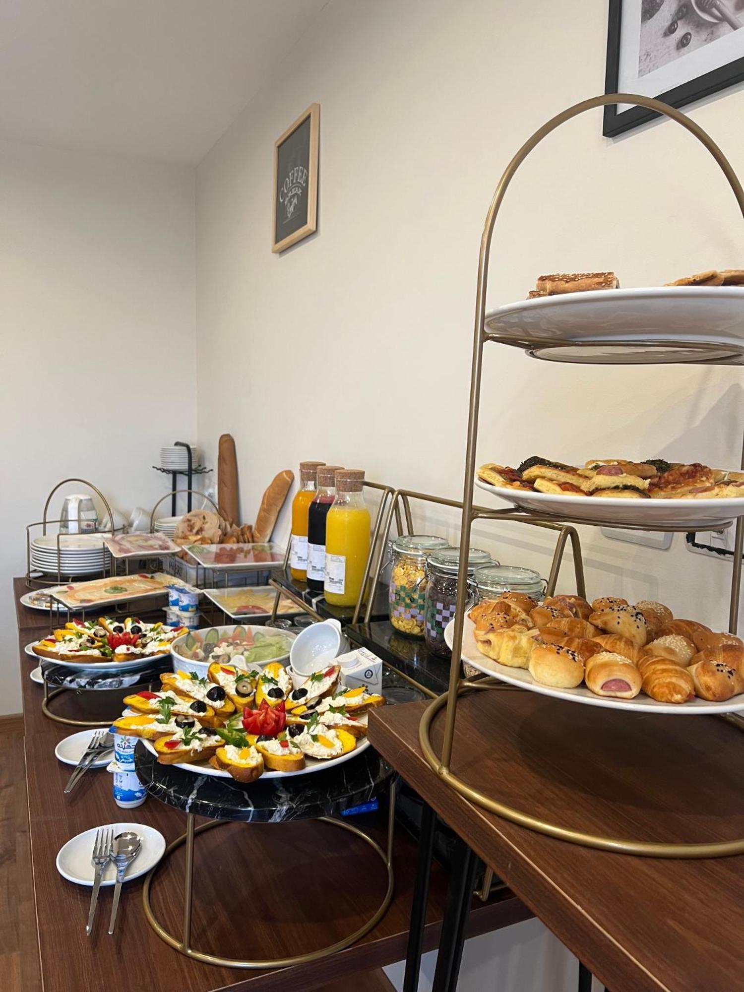 The Home Boutique Hotel Pyramids Inn Kafrat al Jabal Exterior photo