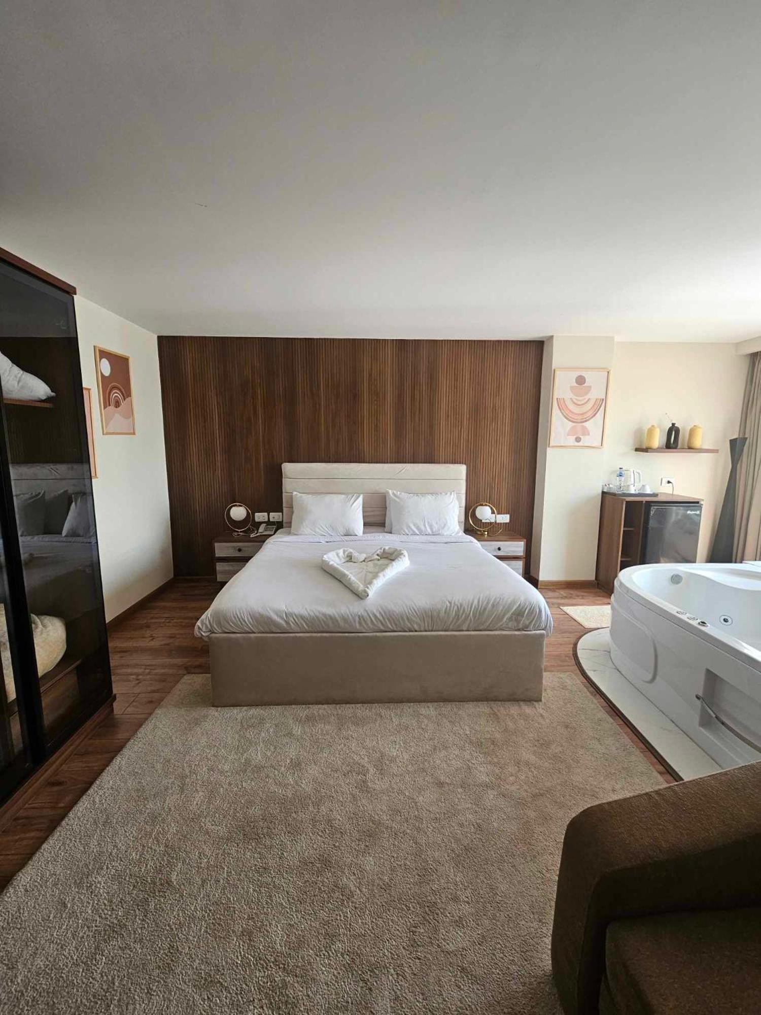 The Home Boutique Hotel Pyramids Inn Kafrat al Jabal Exterior photo
