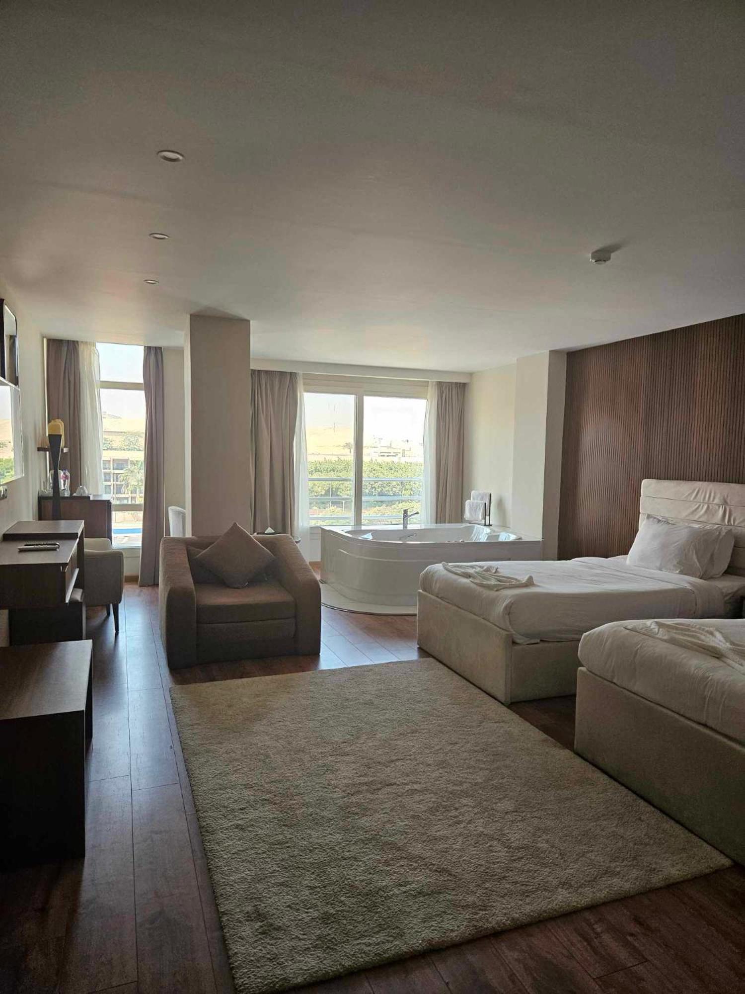 The Home Boutique Hotel Pyramids Inn Kafrat al Jabal Exterior photo