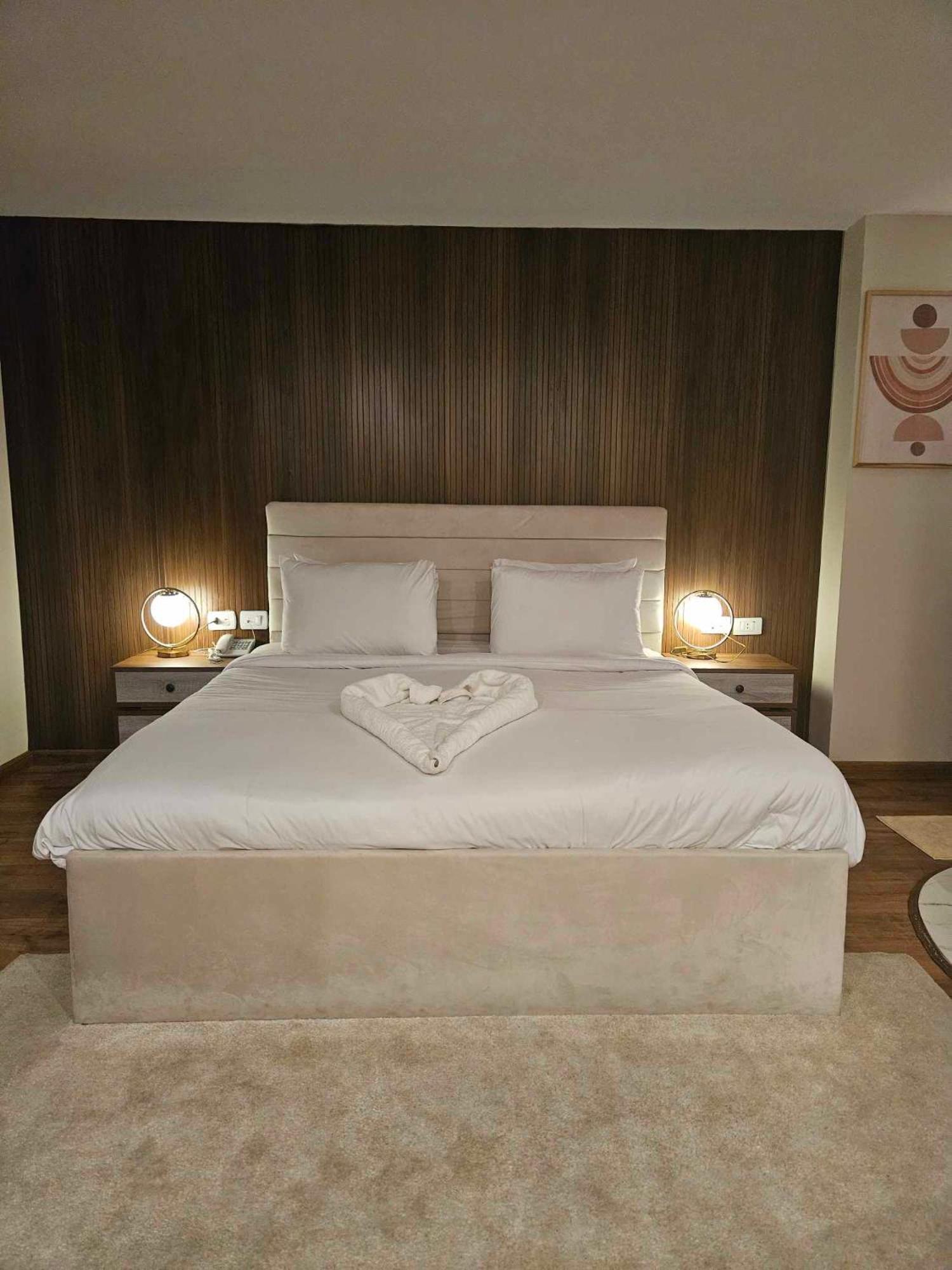 The Home Boutique Hotel Pyramids Inn Kafrat al Jabal Exterior photo